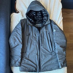 Eddie Bauer Men's size Large Charcoal waterproof down jacket
